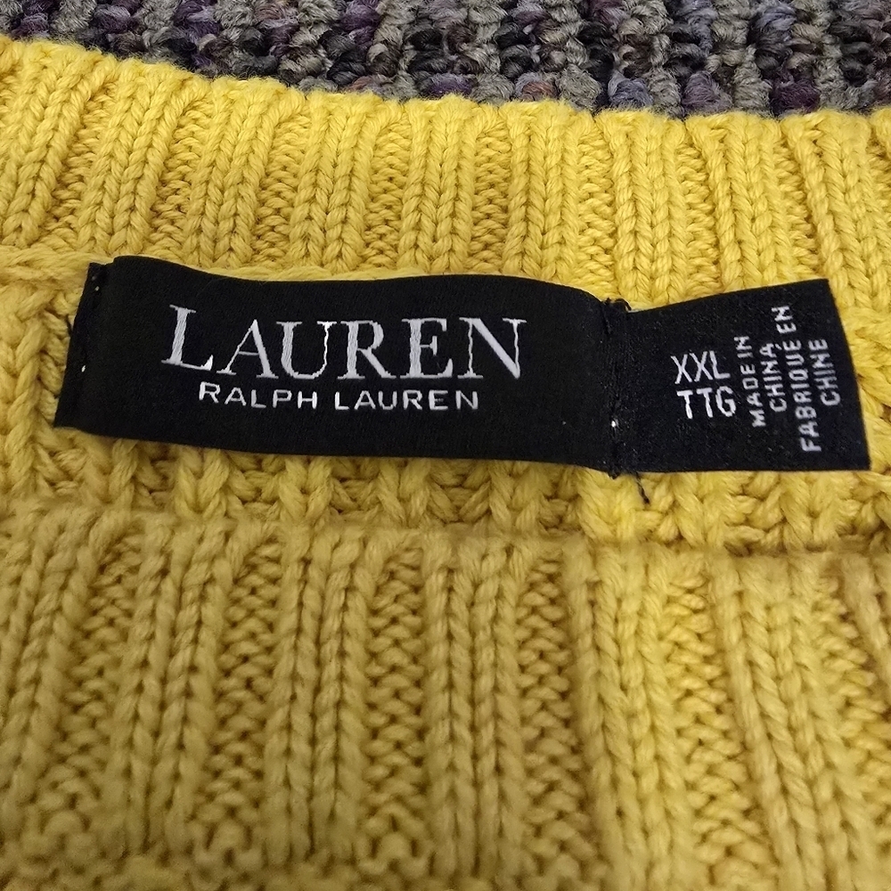 Yellow Button-Detail Women's Sweater - Picture 5 of 8